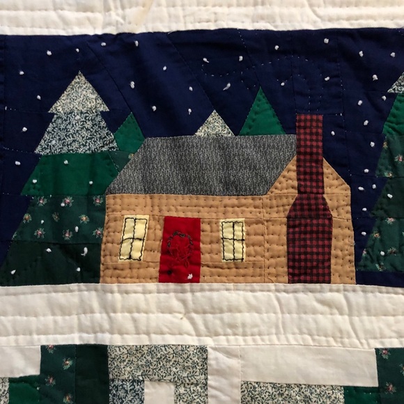 Quilt Blanket “No Place Like Home” Design Detailed Handmade Stitched 4’x5’ - Picture 5 of 8